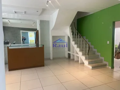 Prédio Comercial à venda, 200m² no Vila Gertrudes, São Paulo