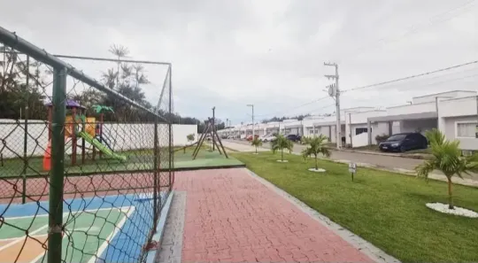 Casa de Condomínio com 3 Quartos para alugar, 120m² no Turu, São Luís