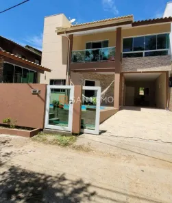 Casa com 3 Quartos para alugar, 142m² no Barra da Lagoa, Florianópolis