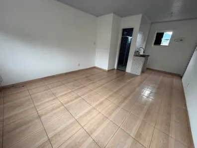 Kitnet com 1 Quarto para alugar, 28m² no Centro, Guapimirim