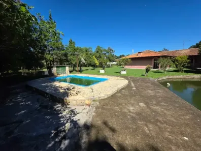 Fazenda/Sítio com 3 Quartos à venda, 90m² no Umbará, Curitiba
