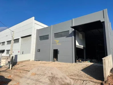 Galpão/Depósito/Armazém para alugar, 421m² no Pachecos, Palhoça