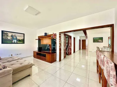 Casa com 3 Quartos à venda, 360m² no Planalto, Belo Horizonte
