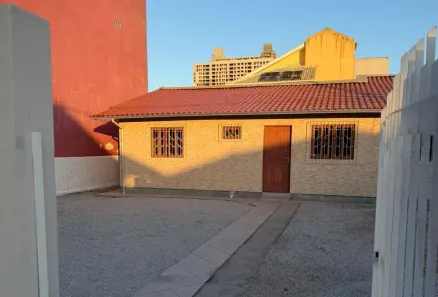 Casa com 2 Quartos à venda, 67m² no Centro, Biguaçu