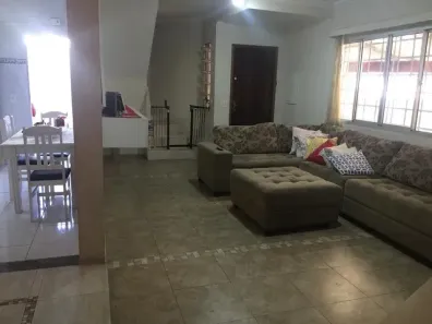 Sobrado com 4 Quartos à venda, 160m² no Jardim Taboão, São Paulo