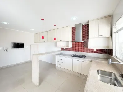Casa com 3 Quartos à venda, 460m² no São Mateus, Juiz de Fora