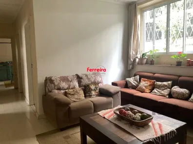 Casa com 4 Quartos à venda, 330m² no Santa Cecília, Porto Alegre