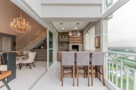 Apartamento com 3 Quartos para alugar, 187m² no Campo Comprido, Curitiba