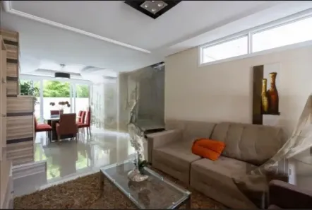 Casa com 3 Quartos para alugar, 190m² no Pedra Redonda, Porto Alegre