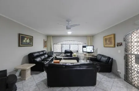 Sobrado com 3 Quartos à venda, 272m² no Vila Carrão, São Paulo