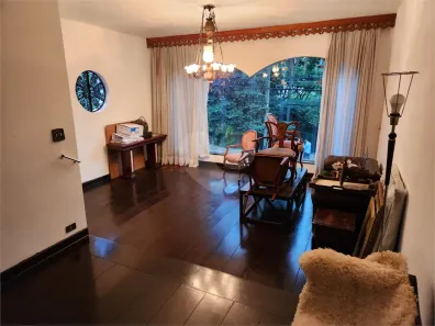 Casa com 5 Quartos para alugar, 221m² no Siciliano, São Paulo
