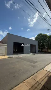 Galpão/Depósito/Armazém para alugar, 360m² no Leblon, Uberaba