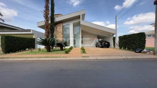 Sobrado com 4 Quartos à venda, 303m² no Parque Faber Castell I, São Carlos