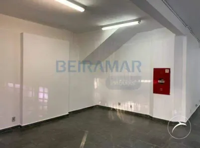 Ponto Comercial à venda, 300m² no Núcleo Bandeirante, Brasília