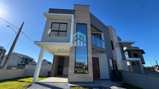 Sobrado com 3 Quartos à venda, 105m² no Bela Vista, Palhoça