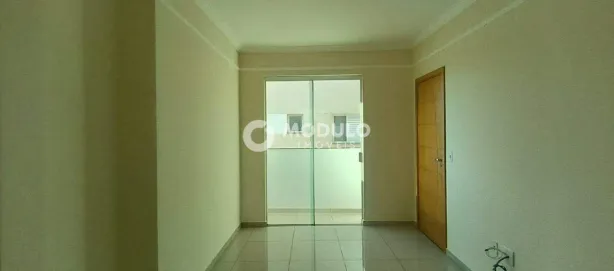 Apartamento com 2 Quartos para alugar, 46m² no Santa Mônica, Uberlândia