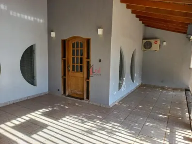 Casa com 3 Quartos à venda, 138m² no Conjunto Habitacional Ana Jacinta, Presidente Prudente