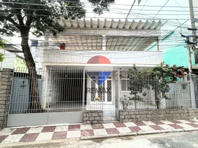 Casa com 2 Quartos à venda, 226m² no Centro, Nilópolis