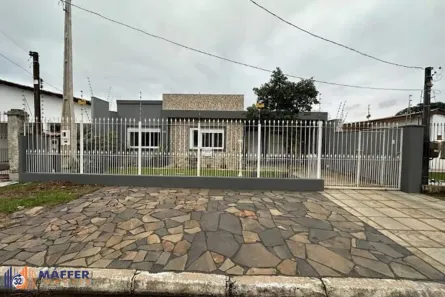Casa com 3 Quartos à venda, 180m² no Harmonia, Canoas