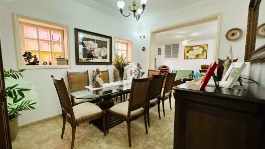 Casa com 4 Quartos à venda, 200m² no Centro, Taubaté