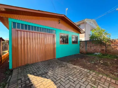 Casa com 2 Quartos para alugar, 60m² no Santo Antônio, Chapecó
