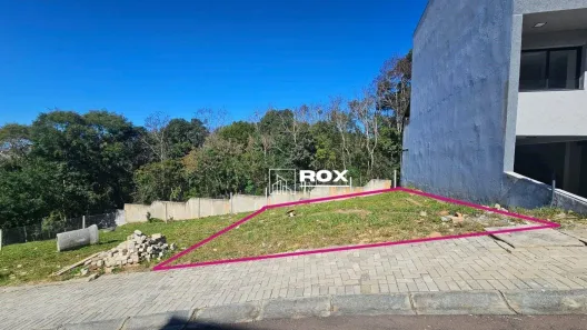 Lote/Terreno à venda, 243m² no Santa Cândida, Curitiba