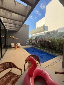 Casa de Condomínio com 3 Quartos para alugar, 260m² no Gávea, Uberlândia