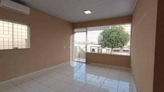 Imóvel Comercial para alugar, 300m² no Jardim Londrilar, Londrina