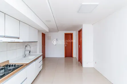 Apartamento com 2 Quartos para alugar, 60m² no Partenon, Porto Alegre