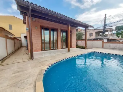Casa com 2 Quartos à venda, 172m² no Campo Grande, Rio de Janeiro