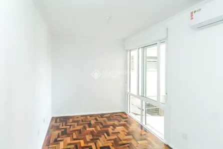 Apartamento com 1 Quarto para alugar, 28m² no Vila João Pessoa, Porto Alegre