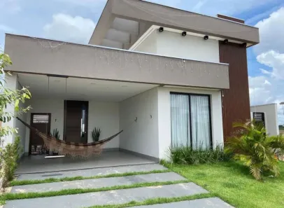 Casa de Condomínio com 3 Quartos à venda, 143m² no Ribeirão do Lipa, Cuiabá