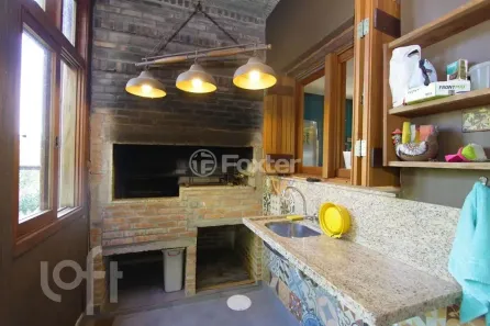 Casa de Condomínio com 4 Quartos à venda, 234m² no Cavalhada, Porto Alegre