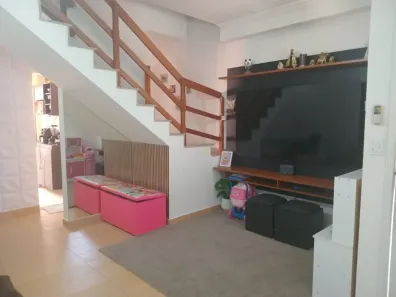 Casa com 2 Quartos à venda, 78m² no Jardim Primavera, Jacareí