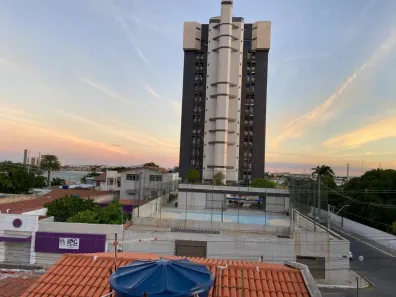 Apartamento com 2 Quartos para alugar, 70m² no Centro, Petrolina