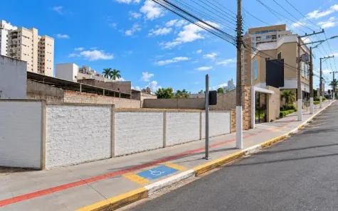 Lote/Terreno à venda, 225m² no Centro-Norte, Cuiabá