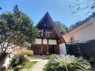 Casa com 4 Quartos à venda, 468m² no Posse, Teresópolis