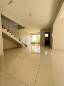 Casa com 4 Quartos à venda, 260m² no Jardim América, Goiânia