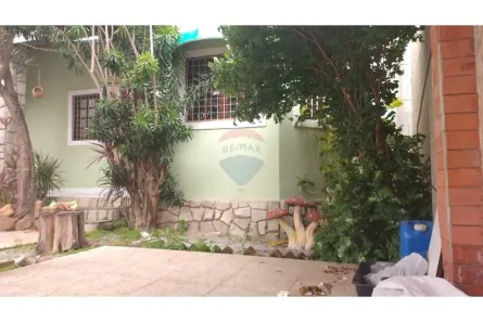 Casa com 3 Quartos para alugar, 202m² no Boa Vista, Caruaru