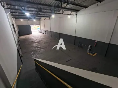 Galpão/Depósito/Armazém para alugar, 330m² no Distrito Industrial, Uberlândia