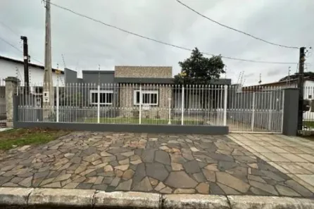 Casa com 3 Quartos à venda, 180m² no Harmonia, Canoas