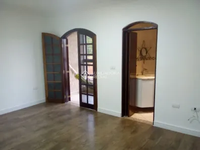 Sobrado com 4 Quartos à venda, 180m² no Parque das Nações, Santo André