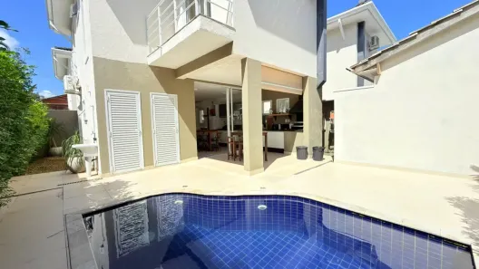 Sobrado com 3 Quartos à venda, 135m² no Bairro de Juquehy, São Sebastião