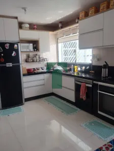 Sobrado com 3 Quartos à venda, 203m² no Jardim Marek, Santo André