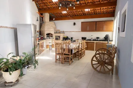 Casa com 3 Quartos à venda, 140m² no Vila Formosa, Jacareí