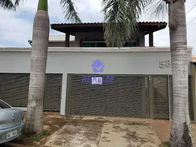 Casa com 5 Quartos à venda, 300m² no Jardim Cristina, Botucatu