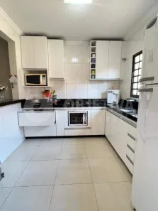 Casa com 4 Quartos à venda, 160m² no Santa Rosa, Uberlândia