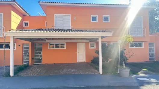 Casa de Condomínio com 3 Quartos para alugar, 150m² no Granja Viana II, Cotia