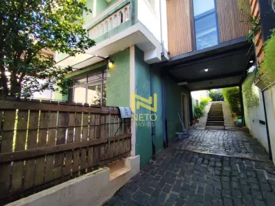 Sobrado com 3 Quartos à venda, 256m² no Vila Ipojuca, São Paulo