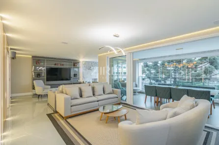 Apartamento com 4 Quartos à venda, 261m² no Campo Comprido, Curitiba